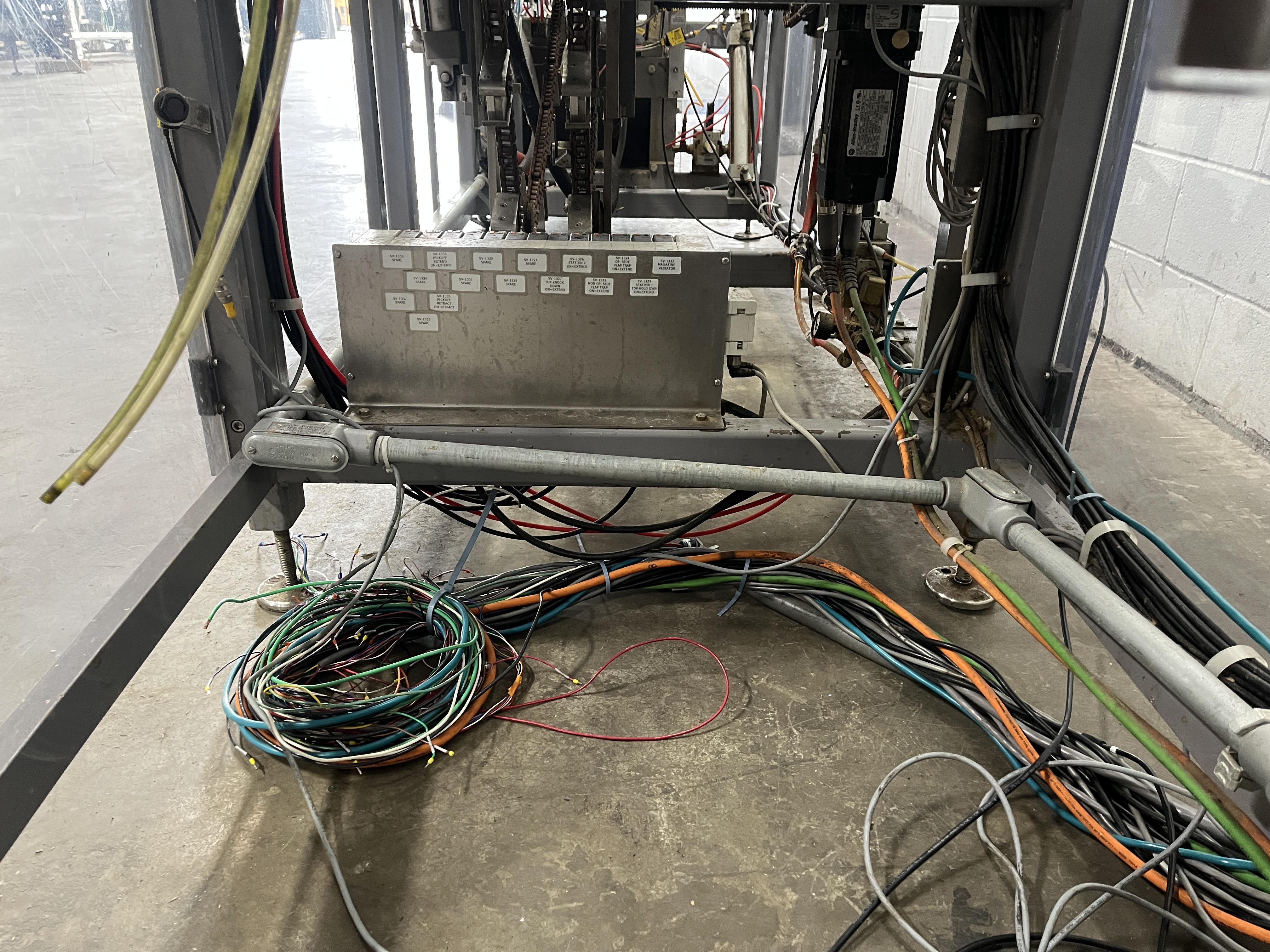 Used Thiele ZP30A Box Former