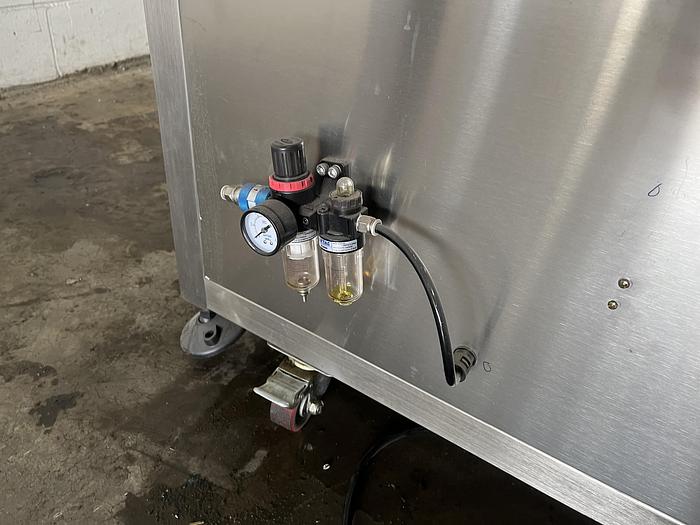 Used Automatic Press Capping Machine