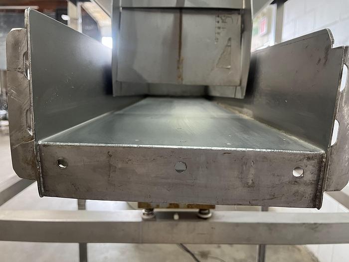 Used Toresani-Foodmac Vibratory Feeder