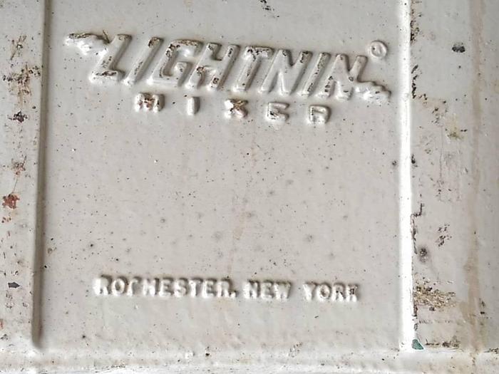 Used Lightning Mixer Gearbox Frame and Motor