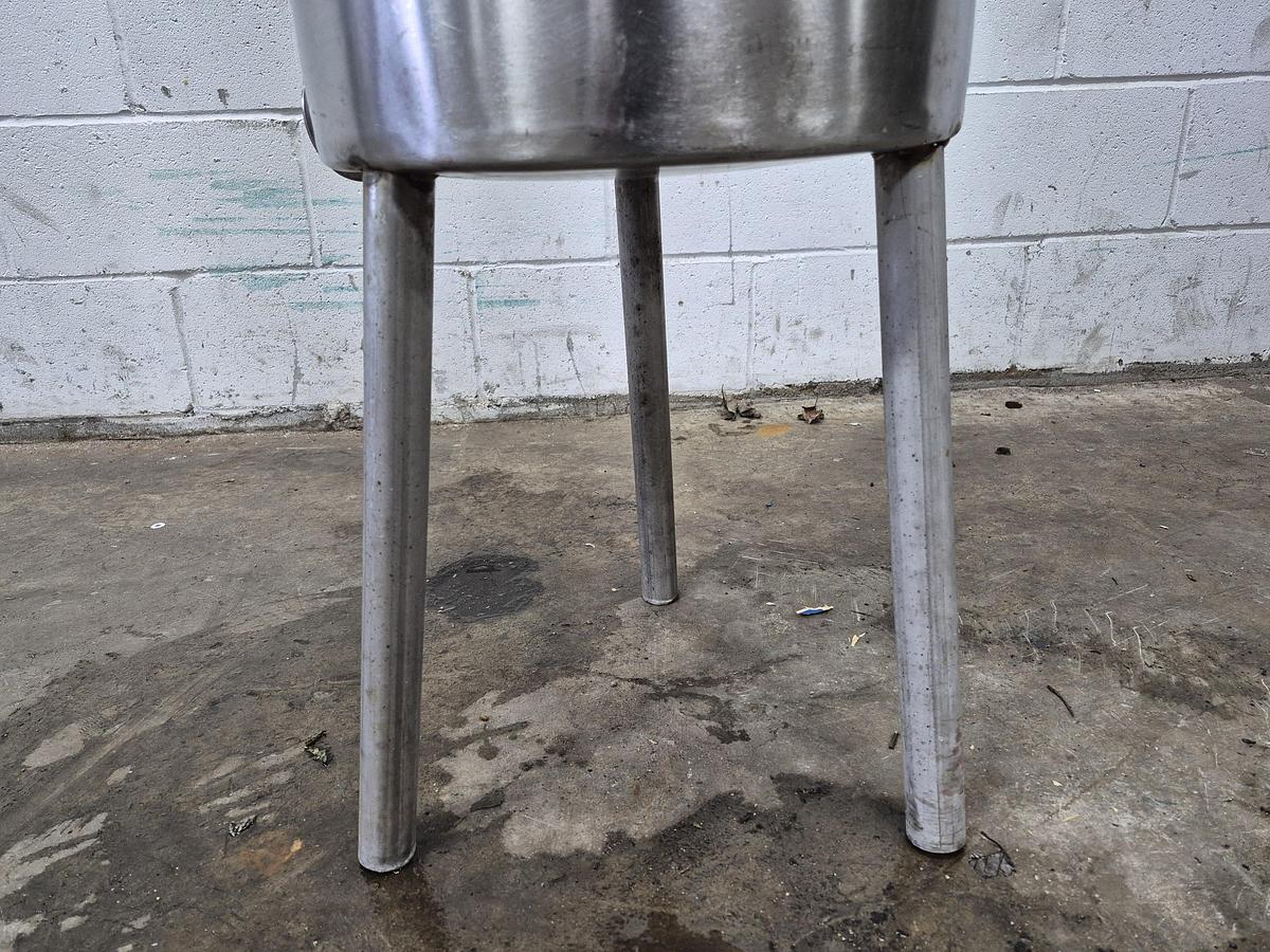 Used SS 30 Gallon Tank