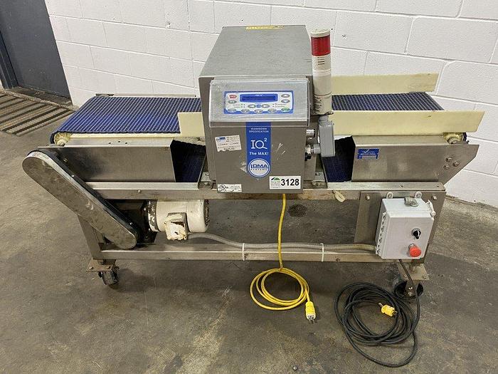 Used Loma IQ2 The MAX! Metal Detector
