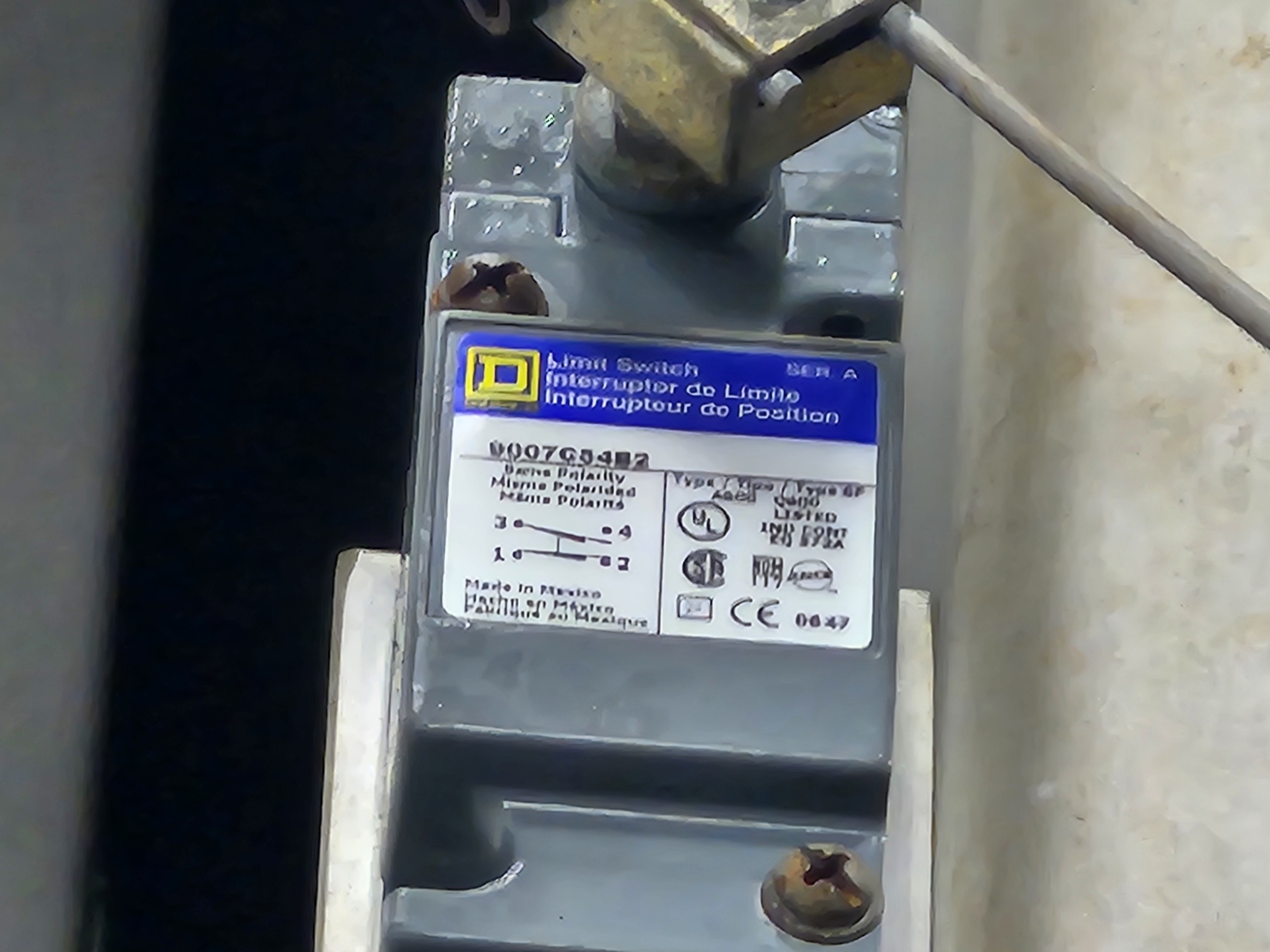 Used FPEC VL8 Bin Dumper