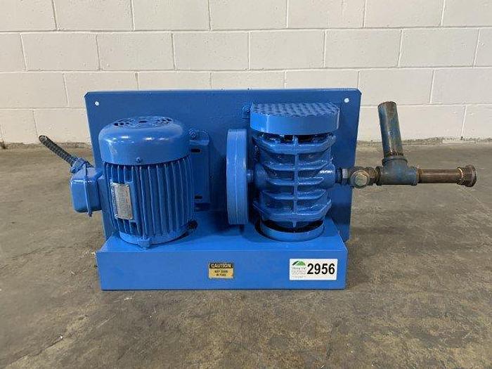 Used Condé Dry Air Vacuum Pump