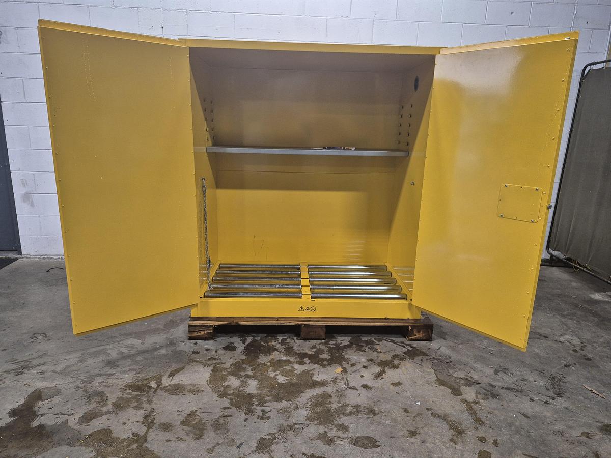 Used Global Industrial Flammable Liquid Storage Cabinet
