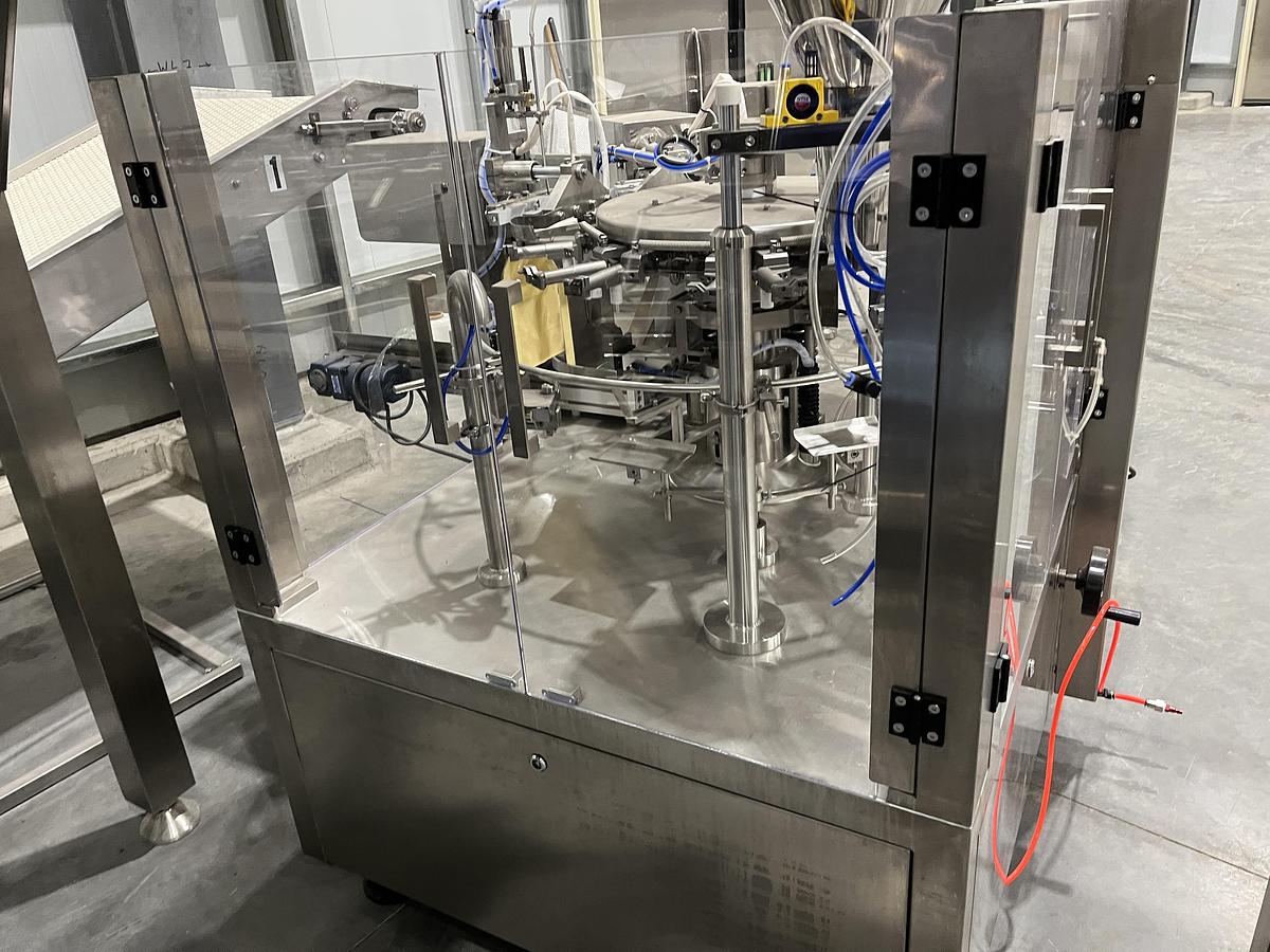 Used Foshan Samfull Vertical Form Fill Seal Machine