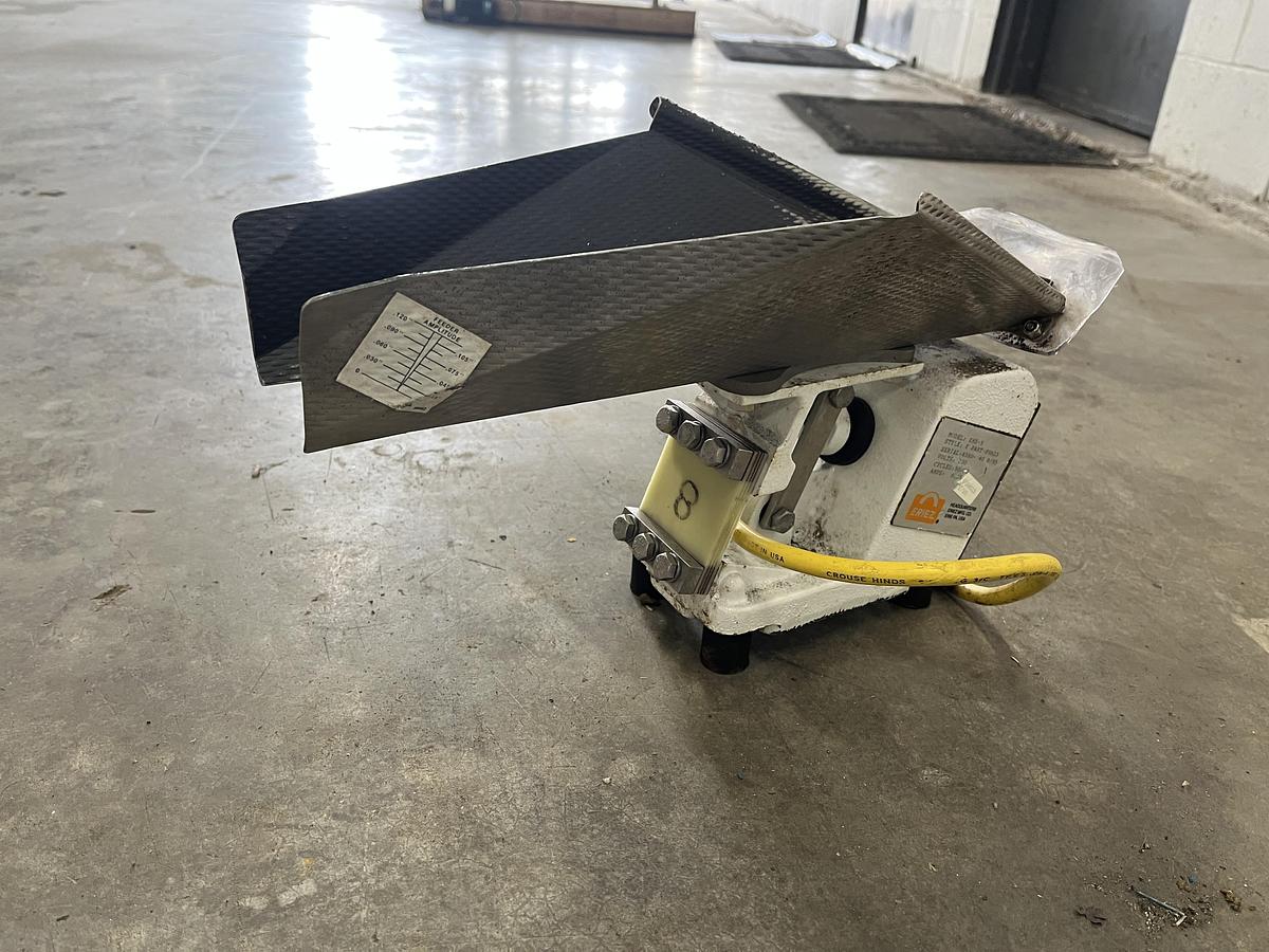 Used Eriez KHS-5 Vibratory Feeder