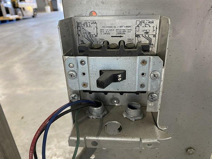 Used Coastline 8' Incline Conveyor