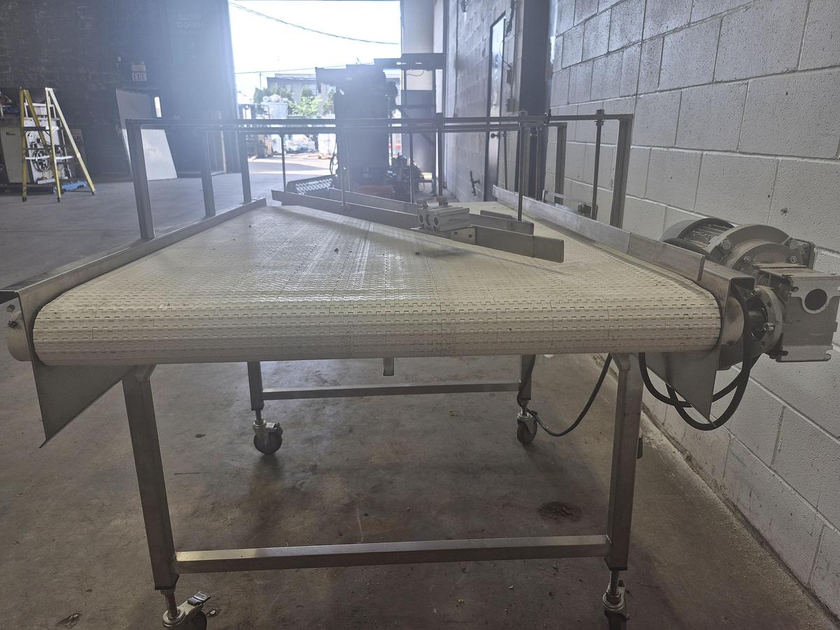 Used FMA 5 ft Flat Belt Conveyor