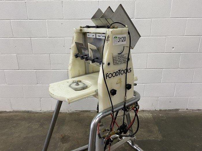 Used FoodTools Round Cake Slicer