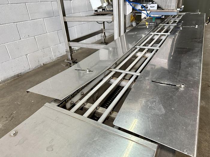 Used Lakewood SP250 Dual-Lane Box Filler