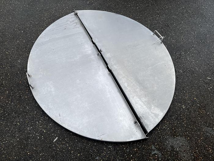 Used 1,000 Gallon SS Tank