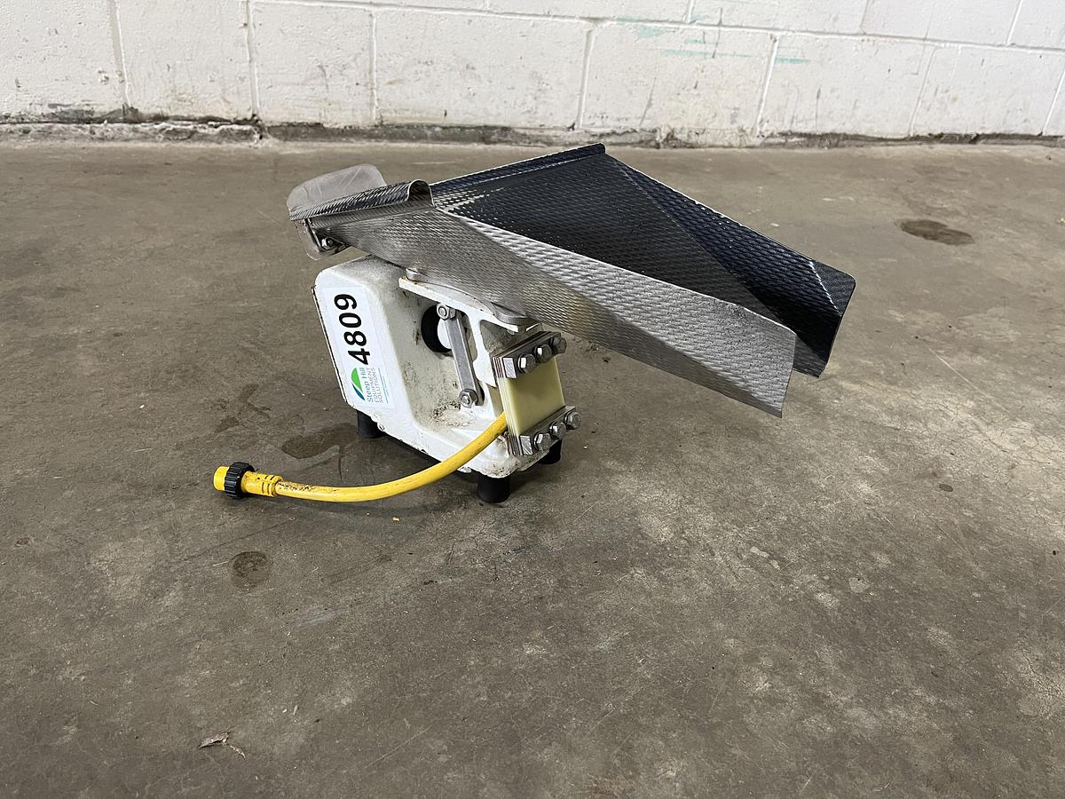 Used Eriez KHS-5 Vibratory Feeder