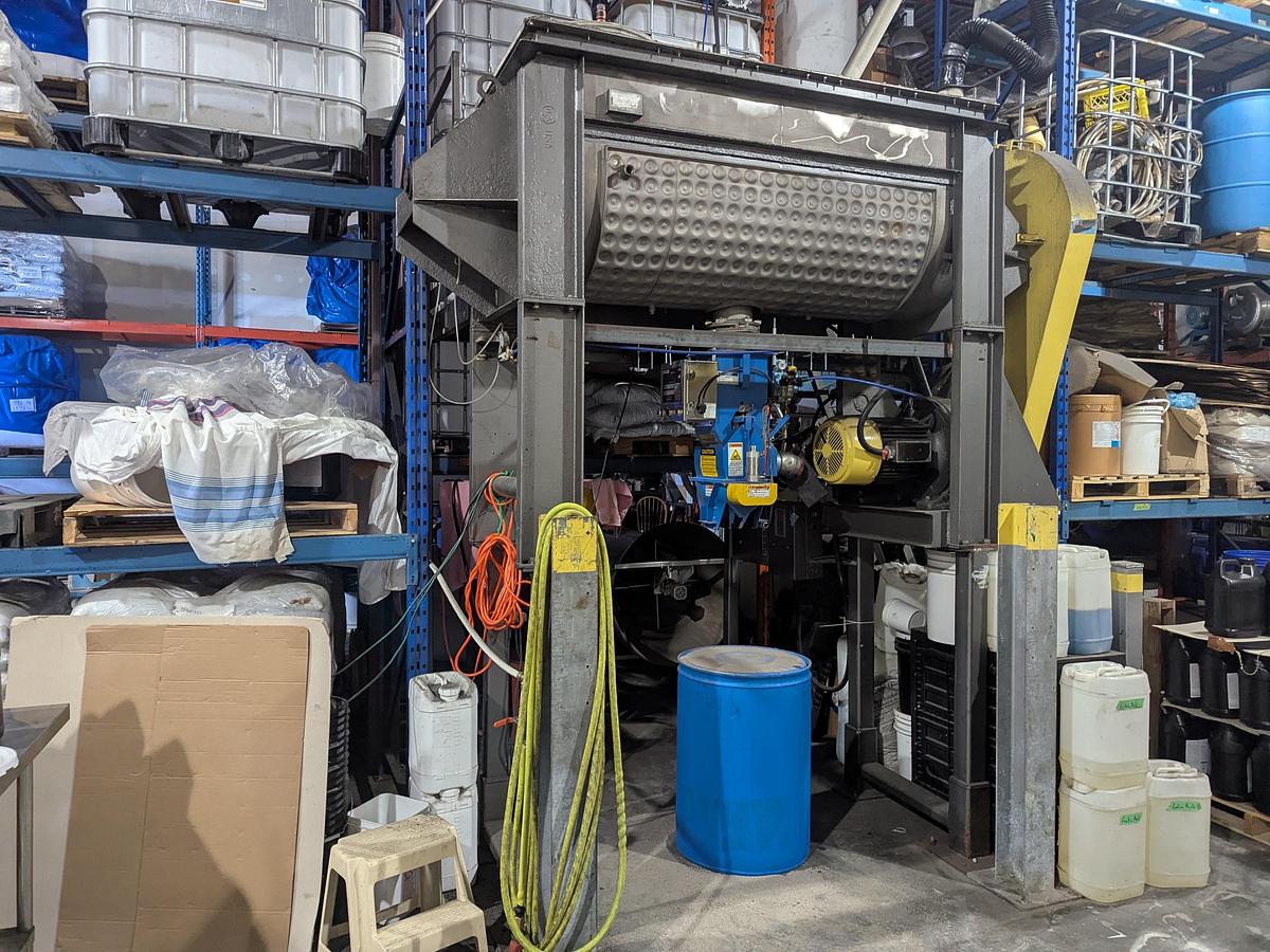 Used Jacketed Ribbon Blender with Chantland Filling System