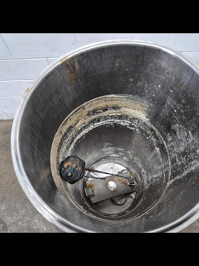 Used SS 30 Gallon Tank