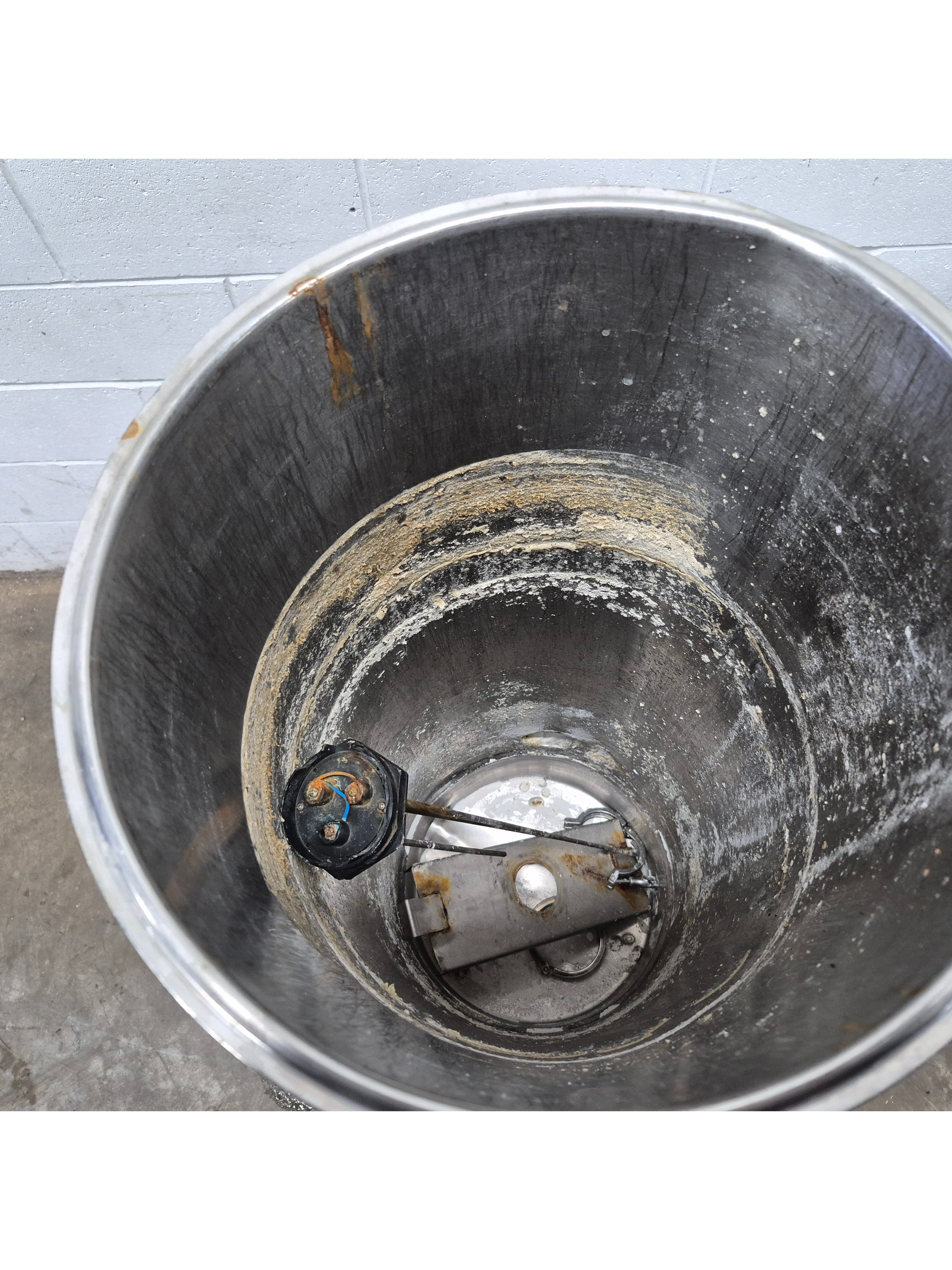 Used SS 30 Gallon Tank