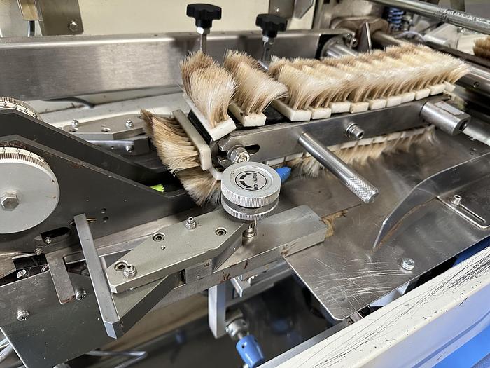 Used Formost Alpha V Horizontal Flow Wrapper