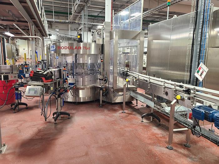 Used P.E. Labellers 30-Head Rotary Labeler