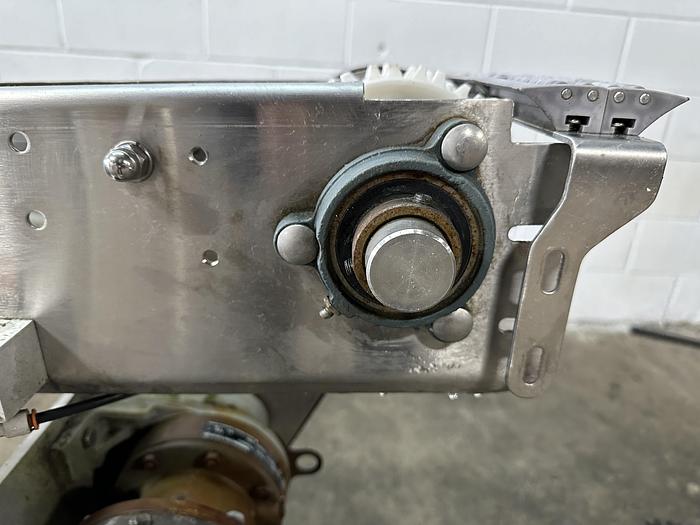 Used Woods 10' Conveyor