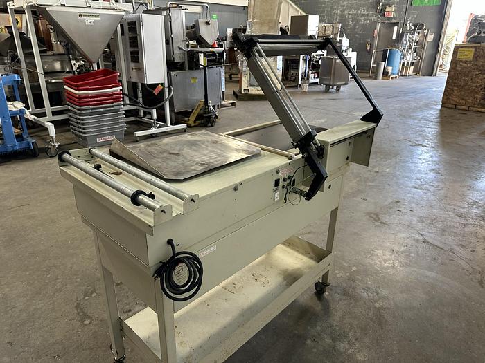 Used Damark SMC-1620 Semi Automatic L-Bar Sealer