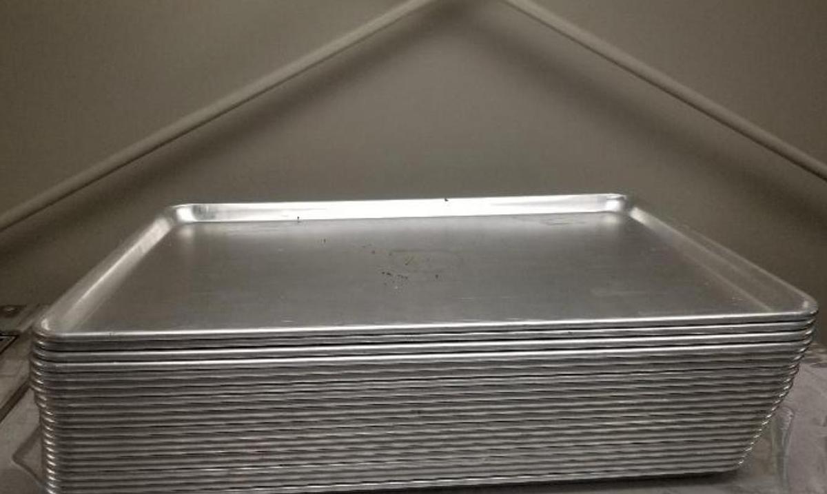 Used Baking Sheet Racking (Includes Baking Sheets)