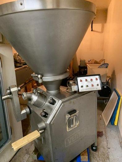 Used Vemag Robot 500 Stuffer with Linker