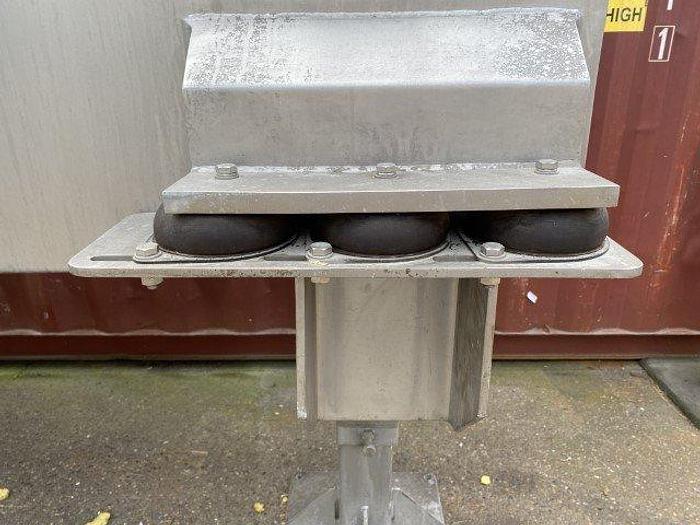 Used tna roflo-VM3 Vibratory Distribution Conveyor