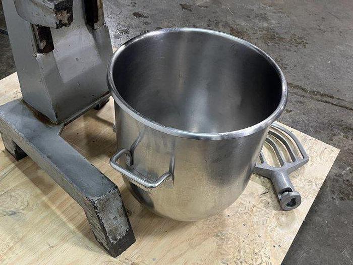 Used Hobart D-300T 30 Qt Mixer
