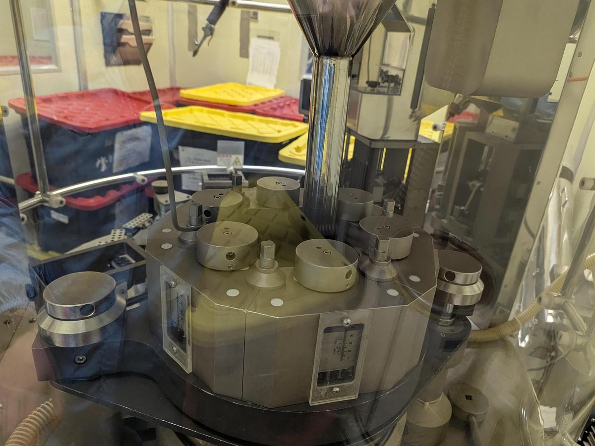 Used Sejong SF-100N Rotary Capsule Filler