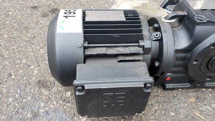 Sew-Eurodrive SAF67 Helical-worm Gear Motor