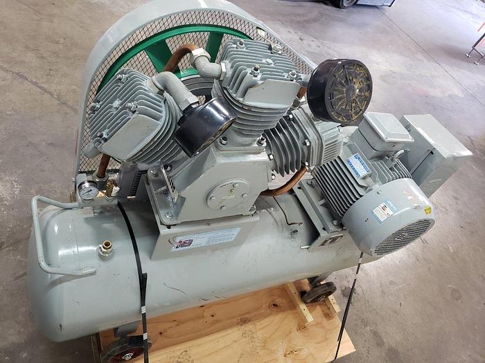 Used Tianbao Belt-Driven 10 Hp Air Compressor