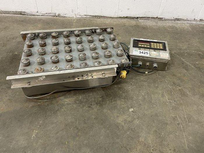 Used WSB2015 Ball-Top Shipping Scale