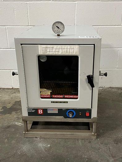 Used Fisher Scientific 285A Isotemp Vacuum Oven