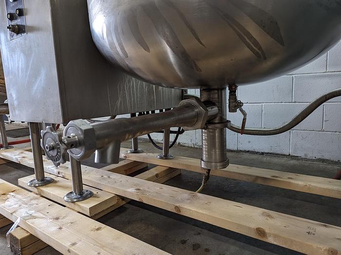 Used Cleveland TMKDL-80T Steam-Jacketed Twin Kettles