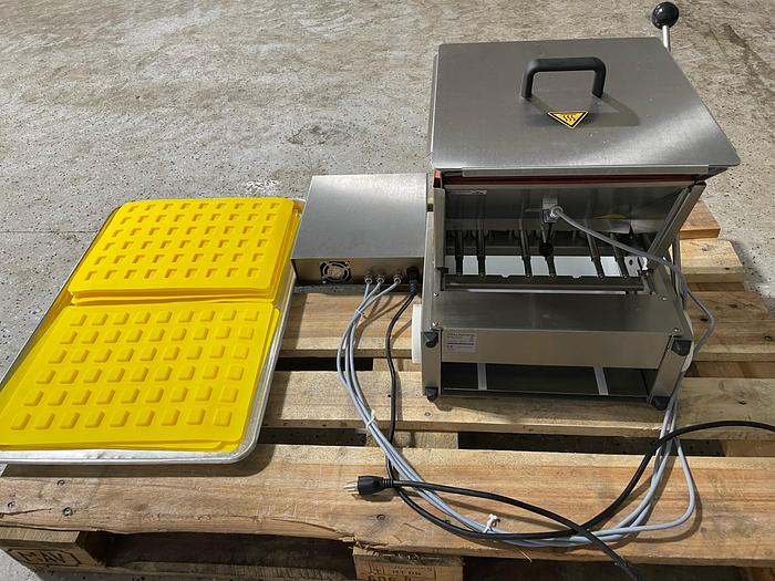 Used Truffly Made Universal 12L Depositor XL