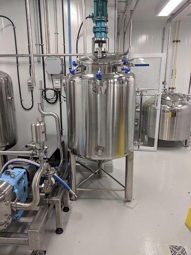 Used Vertical SS Mixing Tanks