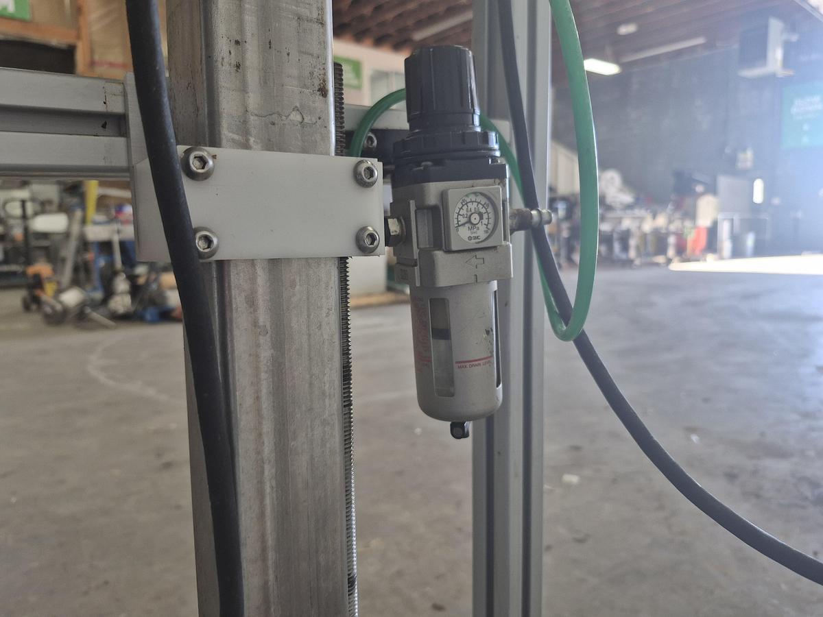 Used Marburg M-6-GT2 Neckband Applicator