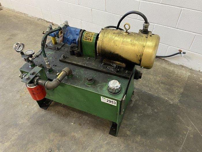 Used Eaton PVQ13 Hydraulic Pump