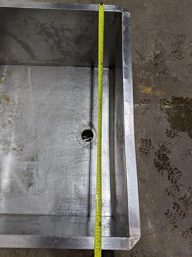 Used 80 Gallon Rolling Square Tank