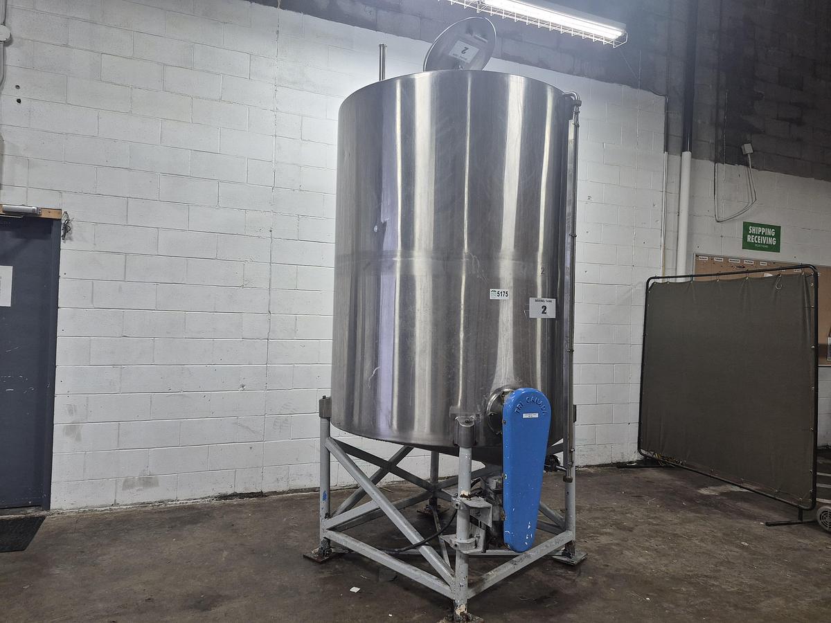 Used 3000L Mixing Tanks