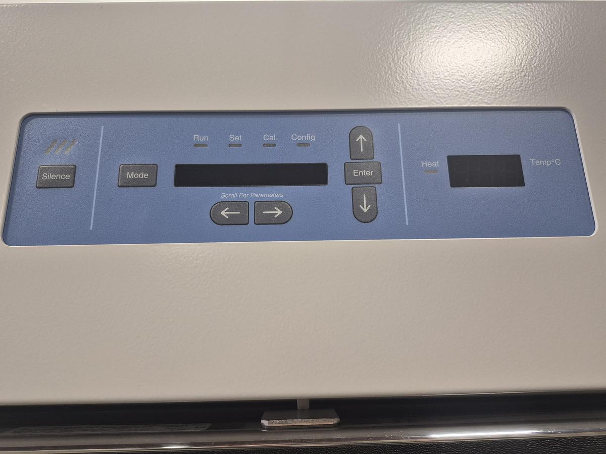 Used Thermo Scientific High-Capacity Reach-In Environmental Chamber