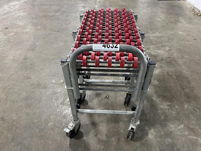 Used NestaFlex 226 Expandable Conveyor