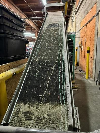 Used Incline Conveyor Belt with Shredder