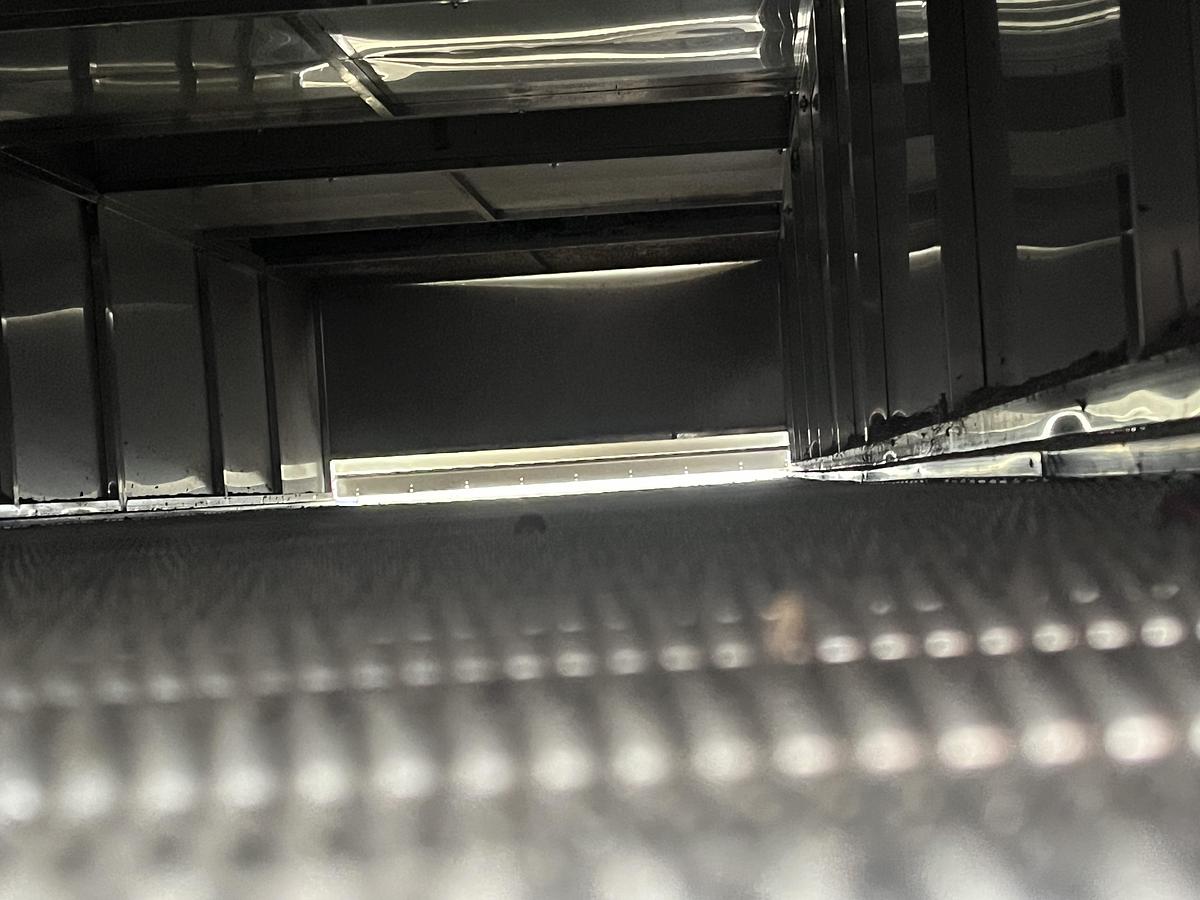 Used 4-Fan Conveyor Dryer