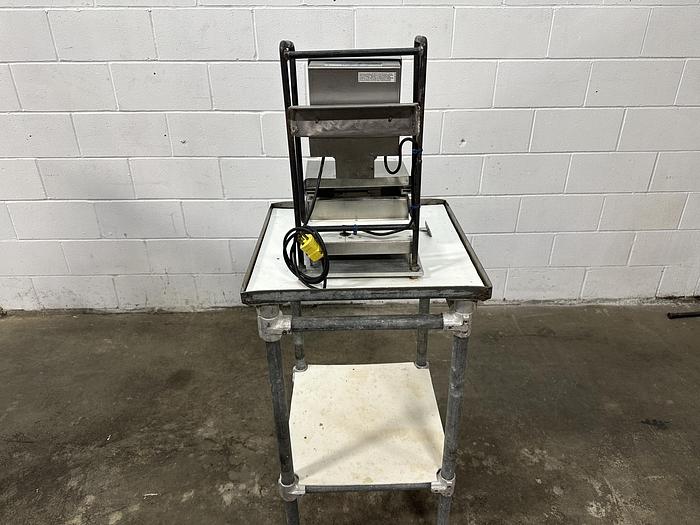 Used Mettler-Toledo Panther Scale