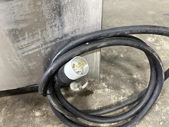 Used XtraVac 860A Dual Chamber Vacuum Sealer