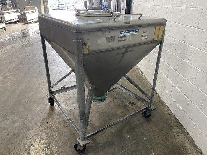 Used Mueller 23CF Hopper Tote