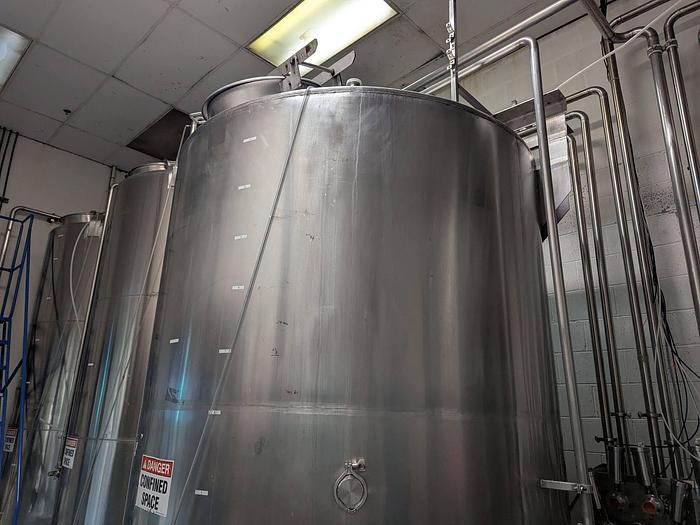 Used 4 Syrup Tanks with Controller