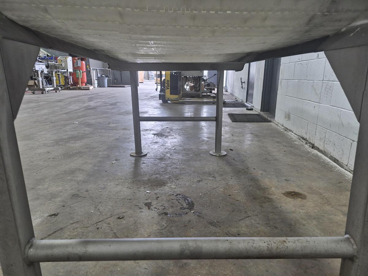 Used 6.75 Feet Sorting Conveyor