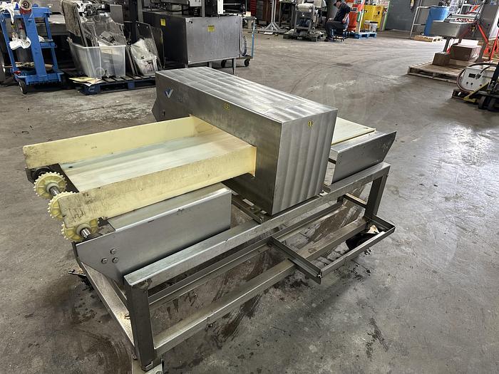 Used Cintex Metal Detector CS2060